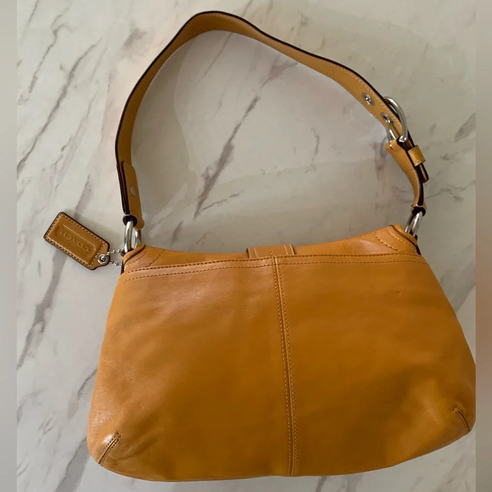 Coach Soho shoulder bag - Picture 2 of 12